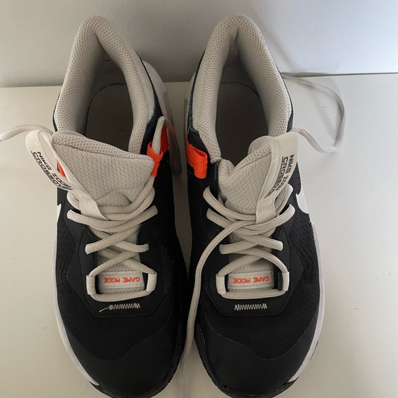Nike Zoom Crossover, size 7Y - Picture 3 of 5